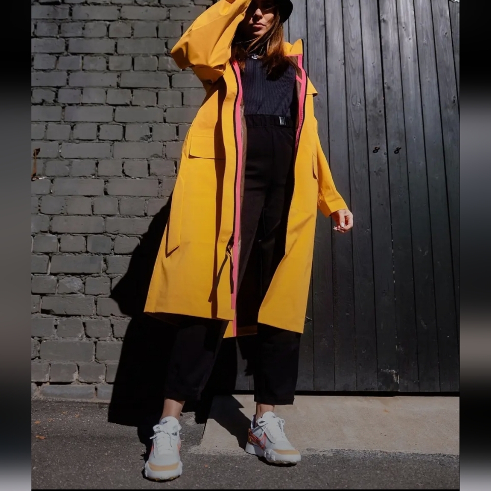 NWT Nike Yellow Trench Coat Rain Jacket